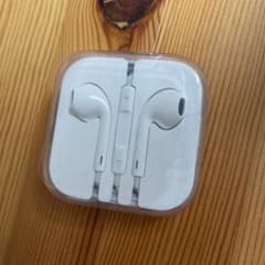 iPhone純正イヤホン iPhoneイヤホン①のサムネイル