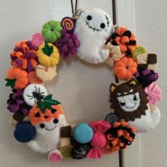 ハロウィンリース　フェルトのサムネイル