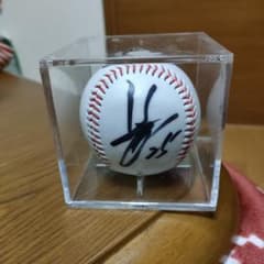 広島東洋カープ　新井貴浩監督直筆サインボールのサムネイル