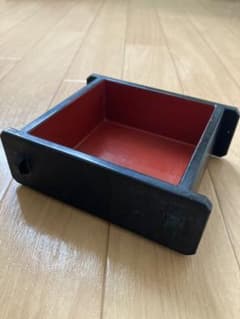 漆器 黒と赤の四角形の膳　13個まとめて　飲食店 漆器 黒と赤の四角形の膳 13個まとめて 飲食店 - メルカリ