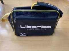 リベルタ　エナメルバッグのサムネイル