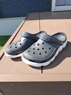 Crocs クロッグサンダル 黒　24cmのサムネイル