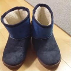 ムートンブーツのサムネイル