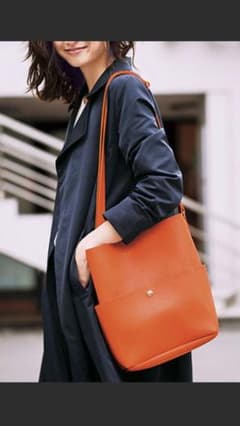 Lo porto レザーショルダーバッグのサムネイル