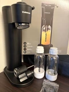 drinkmate Series660炭酸水メーカー ブラック 2ボトル付き - メルカリ