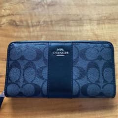 COACH コーチ 長財布のサムネイル