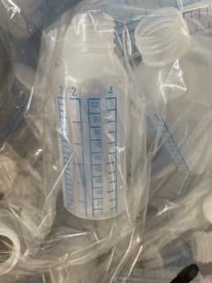 新品未使用　完全未開封　投薬瓶　100ml 100個のサムネイル