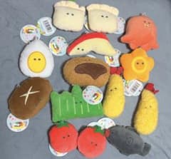 つぶらな瞳のお弁当　全14個(被り有)のサムネイル