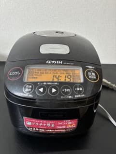 ZOJIRUSHI 圧力IH炊飯器 NP-BW10E7 本体のサムネイル