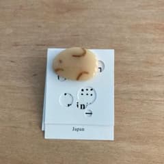 mina perhonen  ピン ブローチ nut yohna うさぎ　バッジのサムネイル