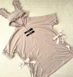 アンクルージュ　ウサミミジップTシャツのサムネイル