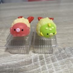 ガチャガチャミニチュア スクイーズ2個セット　タコ・ハリセンボンのサムネイル