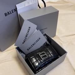 BALENCIAGA ブラックレザー 三つ折り財布のサムネイル
