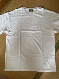 SUNG1975 ホワイト Tシャツのサムネイル