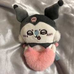 ちいかわ デスクトップから見守るひっかけぬいぐるみ モモンガ クロミ