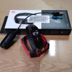 Xiaomi Mi Smart Band 4 スマートバンド 活動量計のサムネイル