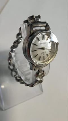 SEIKO 手巻き時計 レディース ホワイトゴールドフィルド 動作未確認のサムネイル
