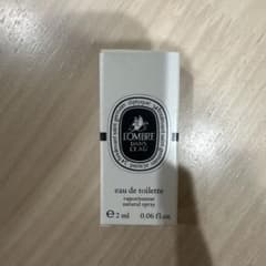 diptyque L'OMBRE DANS L'EAU 香水 サンプル　2mlのサムネイル