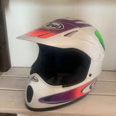 アライ　オフロード　ヘルメットのサムネイル