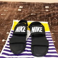 NIKE ナイキ サンダルのサムネイル