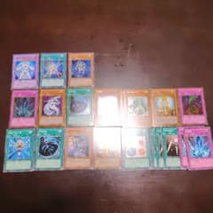 遊戯王 韓国版カードまとめ売り - メルカリ