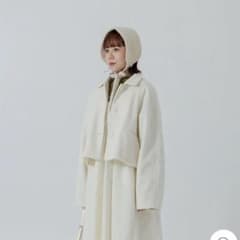 ウールブレンドボタンショートジャケット ホワイトのサムネイル