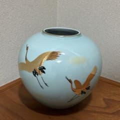 花瓶 鶴 金彩 陶器 フラワーベース　九谷焼のサムネイル