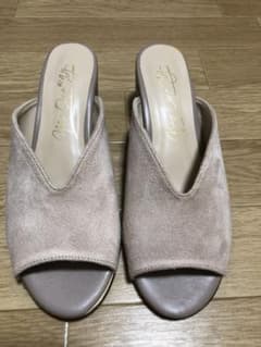 専用出品  黒の紐付きサンダルのサムネイル