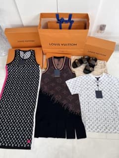 Lv モノグラムピクセルニットタンクドレス - メルカリ