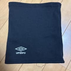 w*2様 umbro ブラック ネックウォーマー UUAAQJK56のサムネイル