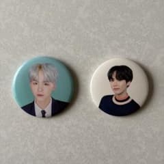 BTS SUGA ユンギ 缶バッジ 2点セット 公式 グッズ - メルカリ