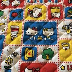 ハローキティ キルティング生地 106×44のサムネイル