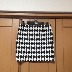 新品未使用  タイトスカートのサムネイル