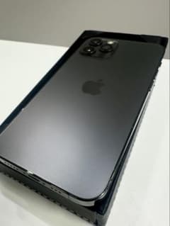 iPhone 12 Pro / 256GB バッテリー容量100% - メルカリ