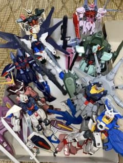ガンダム ガンプラ プラモデル 9体セットのサムネイル