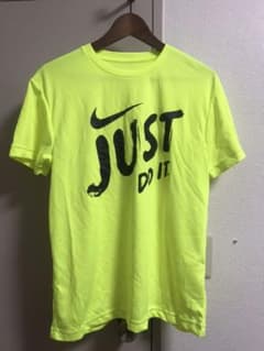 NIKE ナイキ ランニングTシャツのサムネイル
