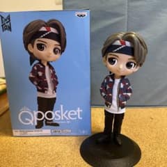 TinyTAN Q posket V フィギュアのサムネイル