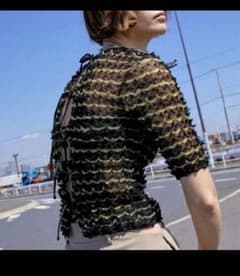 シアー素材 レースアップ 半袖トップス ブラック×イエローのサムネイル