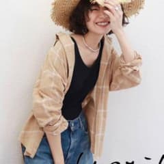 ルーズシャツ　オーバーサイズのサムネイル