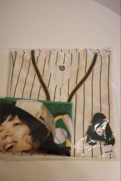 ［新品、未使用］あいみょん甲子園ライブ限定ユニフォームM＋タオルセット 即日発送】あいみょん 甲子園ライブ限定 ユニフォームM＋タオル セット