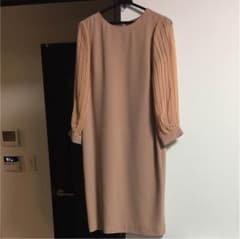 ビームス 新品タグ付き ワンピース  結婚式 ピンクのサムネイル