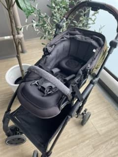 【専用】コンビ　ベビーカー　ラベリタ　カーキのサムネイル