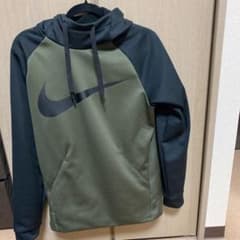 ナイキ　パーカーのサムネイル