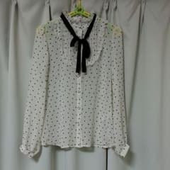 2着で￥1000！！ 水玉♡ シースルーブラウスのサムネイル