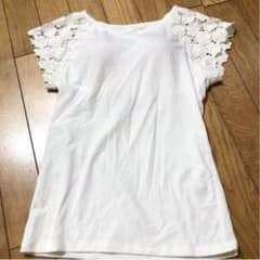 ブラトップつきTシャツのサムネイル