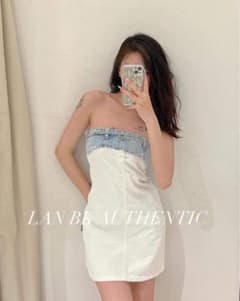 新品　(最後価格)Zara ストラップレス デニムワンピースのサムネイル
