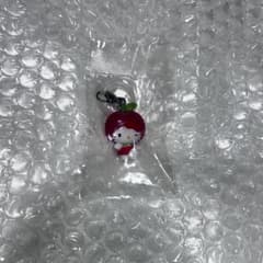 サンリオキャラクターズ くだものめじるしアクセサリー キティちゃん ガチャガチャのサムネイル