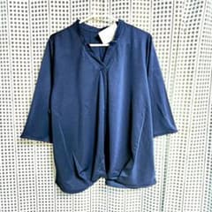 【新品】TEIJIN ネイビー トップスのサムネイル