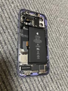 iPhone12 基盤なし　紫色美品　インカメラ付きのサムネイル
