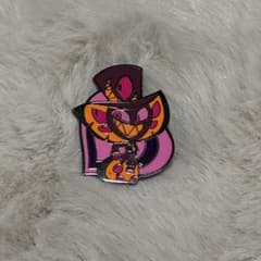 Sir Pentious ピンバッジのサムネイル